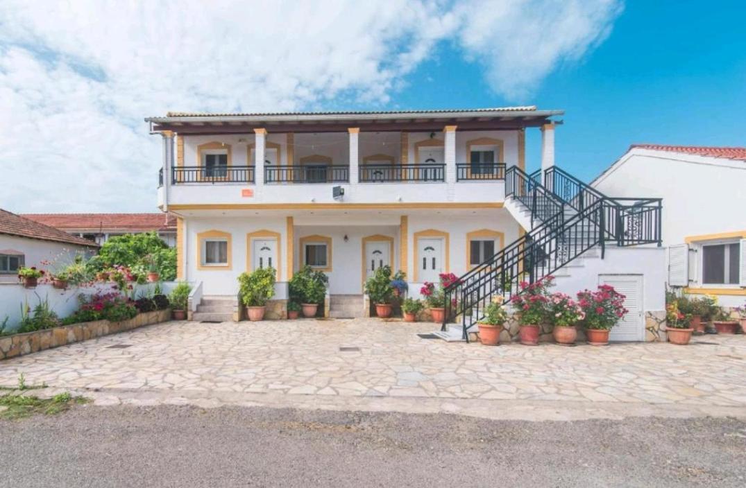 Aleka Apartment 6 Agios Georgios  Bagian luar foto